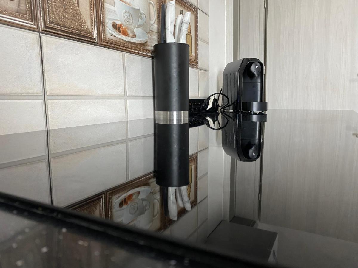 Twin Residence Five Mamaia Ngoại thất bức ảnh